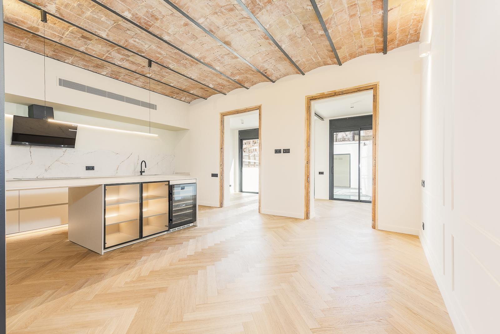 living - Piso de 140m² con 27m² terraza en venta en Eixample Izquierdo - gallery - 2