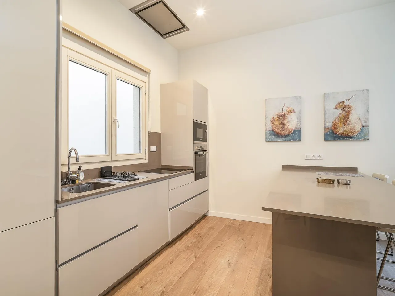 living - Piso de 169m² en venta en El Born, Barcelona - gallery - 10
