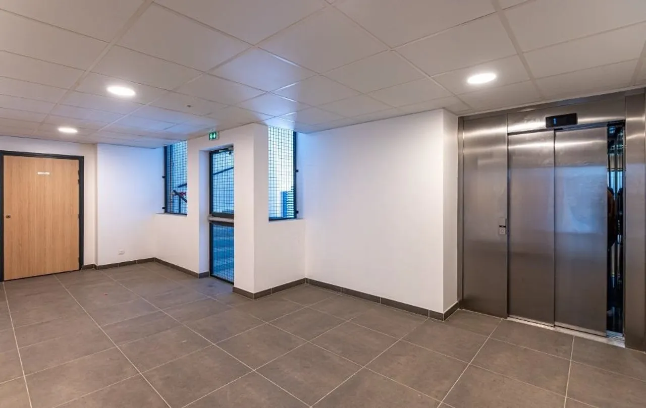 logistics - Activity Facility For Rent - gallery - 6