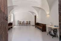 living - Casa rural de 685m² en venta en La Garrotxa, Girona - gallery thumbnail - 9