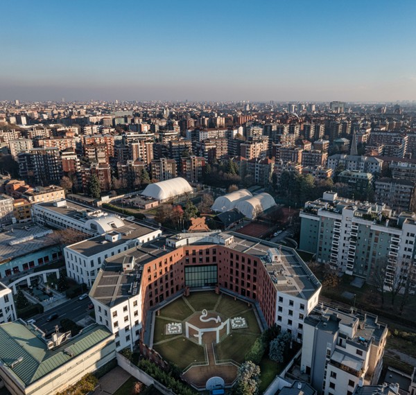 Dils with Tristan Capital Partners in the sale to Investire SGR of a property in Milan - featured