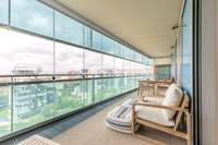 living - Piso de 82m² con 35m² terraza en venta en Diagonal Mar - gallery thumbnail - 2