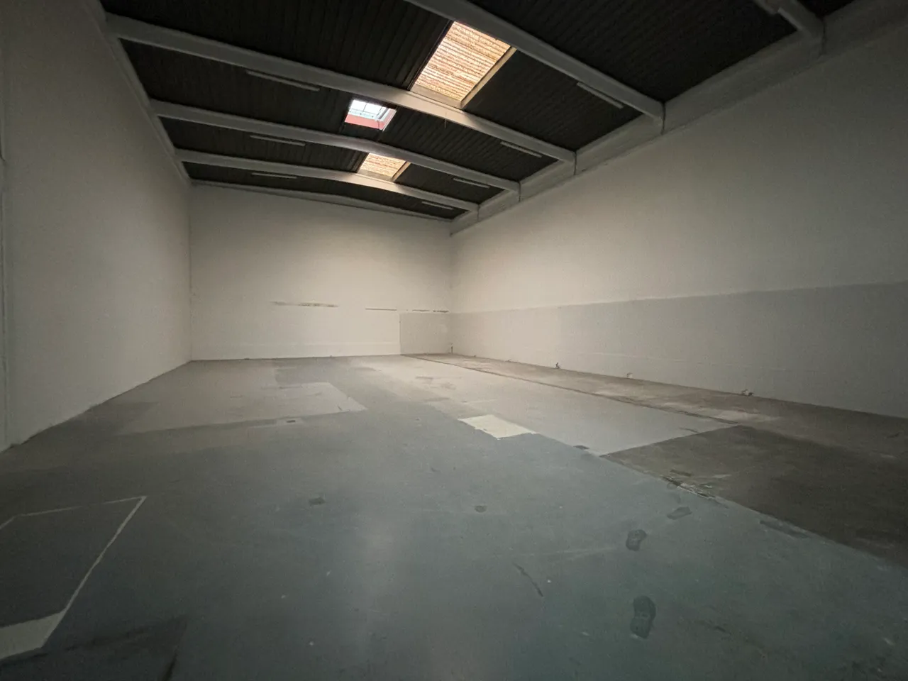 logistics - Light Industrial Premises / Offices For Rent - gallery - 7