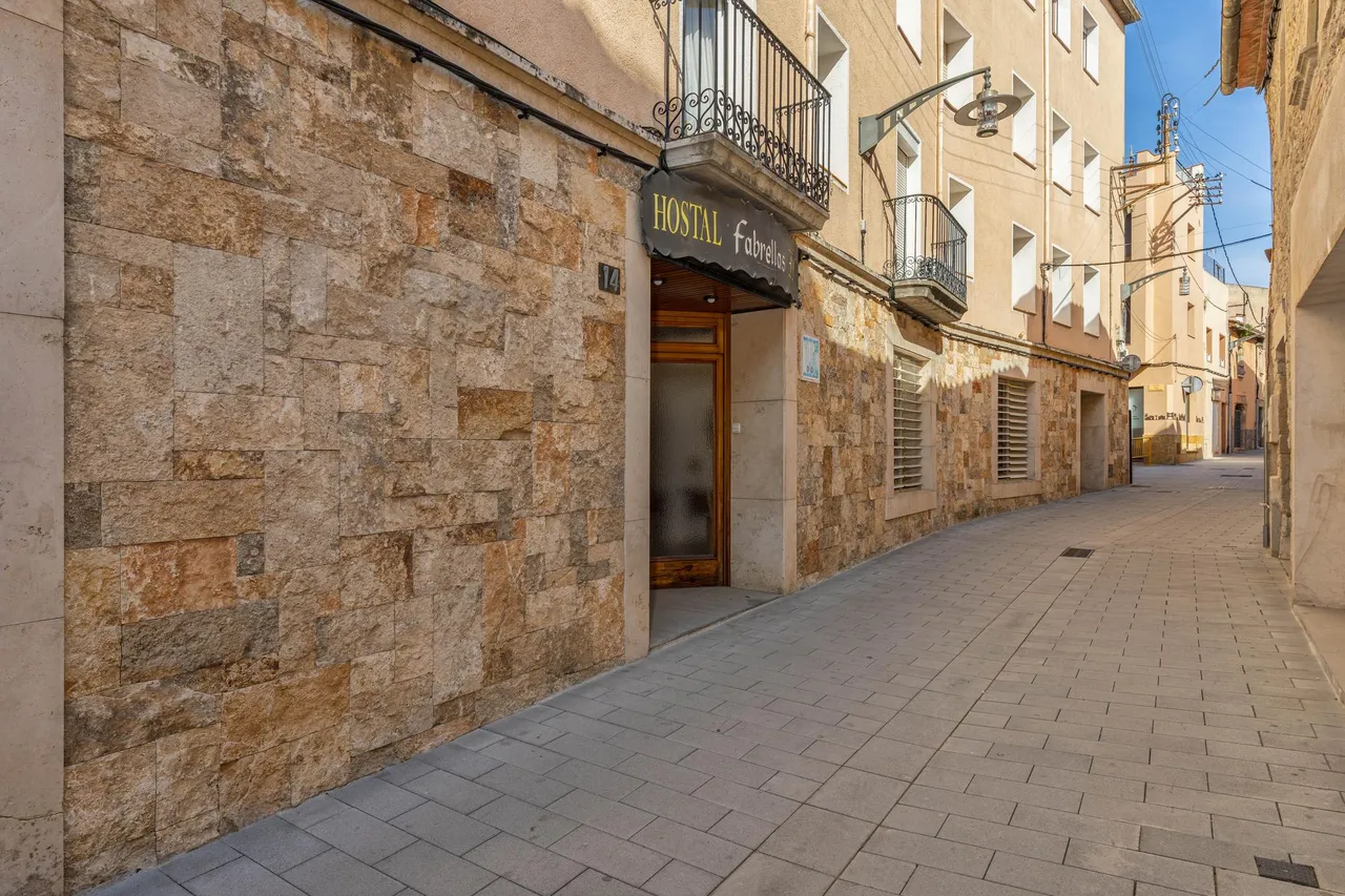 living - 1,262m² hotel for sale in La Selva, Girona - gallery - 4