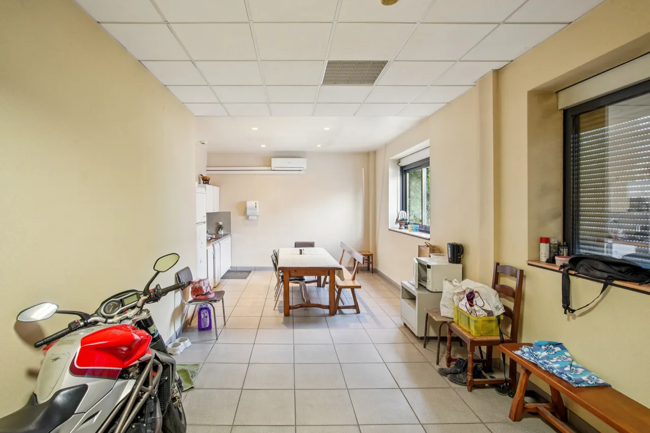 logistics - Activités / Bureaux À Vendre - gallery - 9