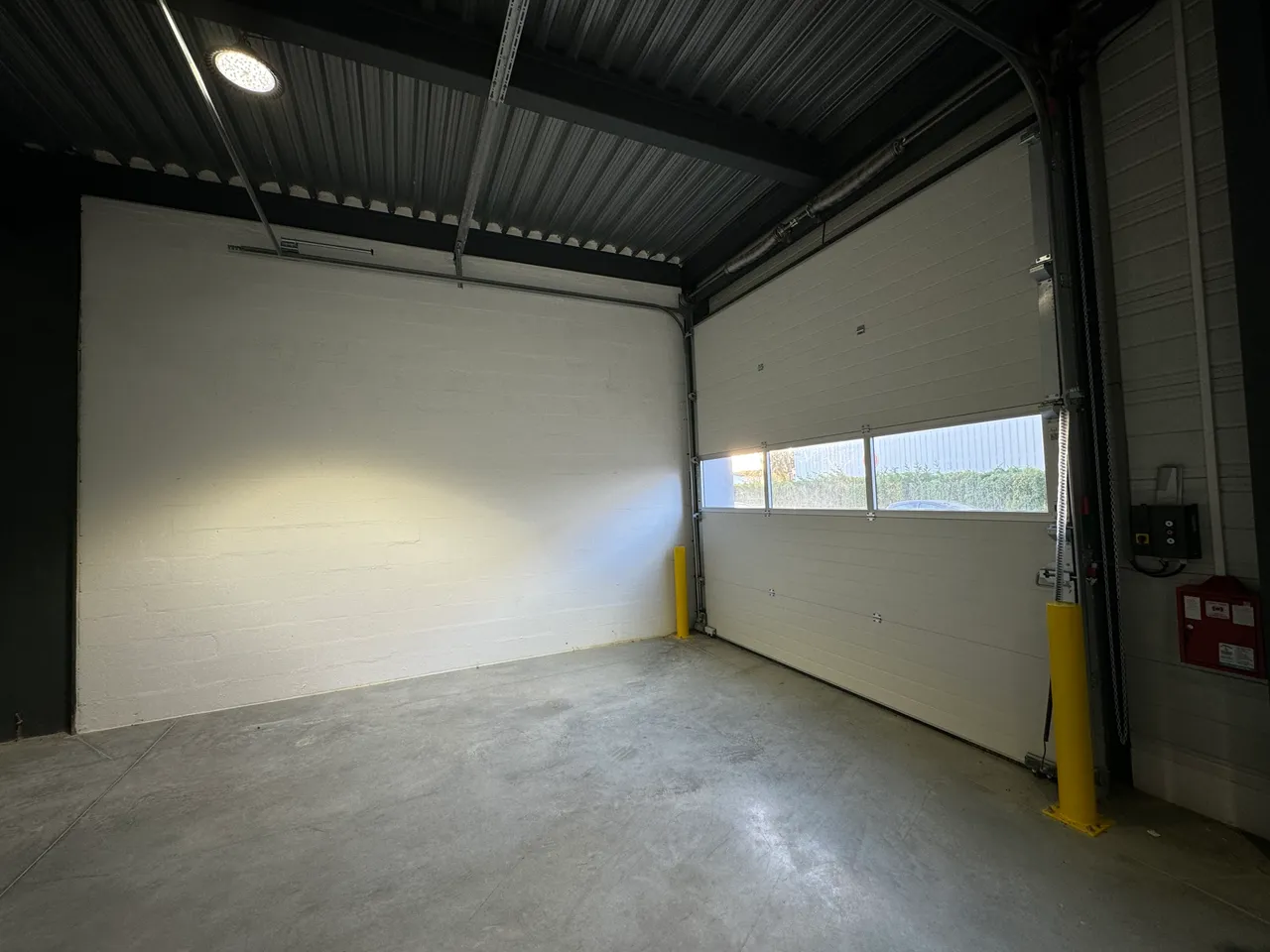 logistics - Activités / Bureaux À Louer - gallery - 3