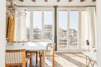 living - Piso de 168m² en venta en Eixample Izquierdo, Barcelona - gallery thumbnail - 4