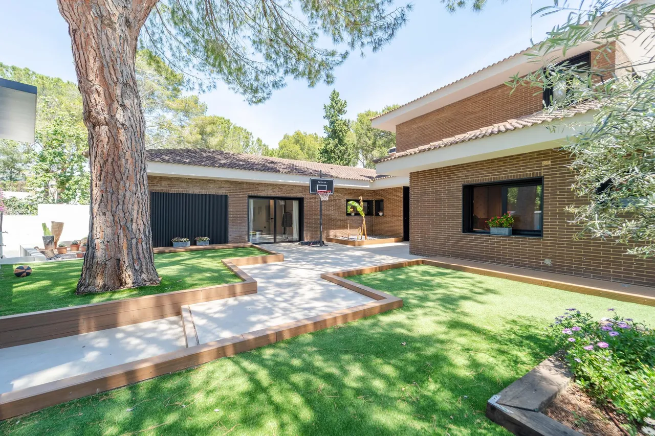 living - Casa / villa de 392m² en venta en Godella / Rocafort - gallery - 10