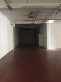 logistics - Activités / Bureaux À Louer - gallery thumbnail - 2