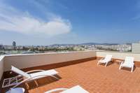 living - Ático de 103m² con 40m² terraza en venta en Barceloneta - gallery thumbnail - 6