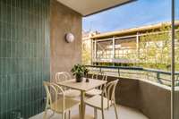 living - Piso de 133m² en venta en Sant Antoni, Barcelona - gallery thumbnail - 1