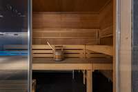 living - 115m² apartment with 26m² terrace for sale in Pedralbes - gallery thumbnail - 6