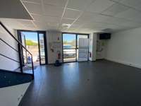 logistics - Activités / Bureaux À Louer - gallery thumbnail - 2