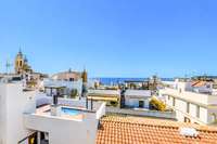 living - Ático de 111m² con 80m² terraza en venta en Sitges Town - gallery thumbnail - 4