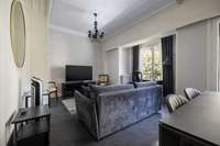living - 93m² apartment for sale in Eixample Right, Barcelona - gallery thumbnail - 2