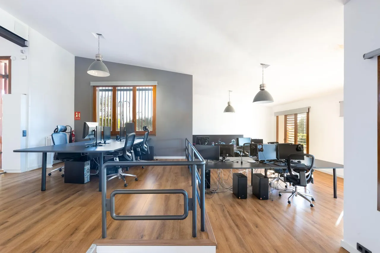 living - Casa / villa de 848m² en venta en Tiana, Barcelona - gallery - 7