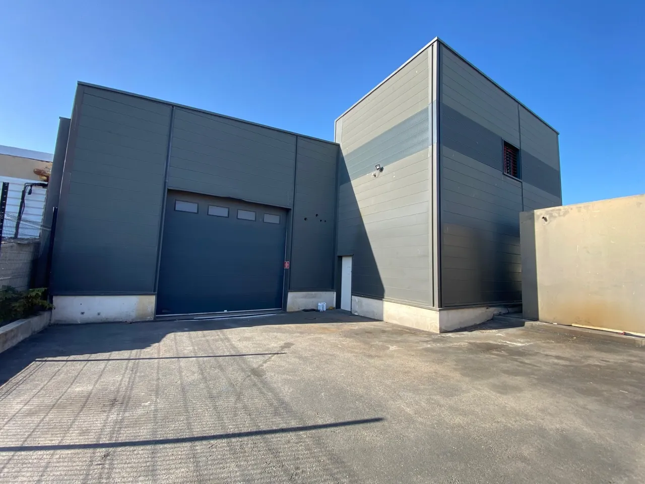 logistics - Activités / Bureaux À Louer - gallery - 7
