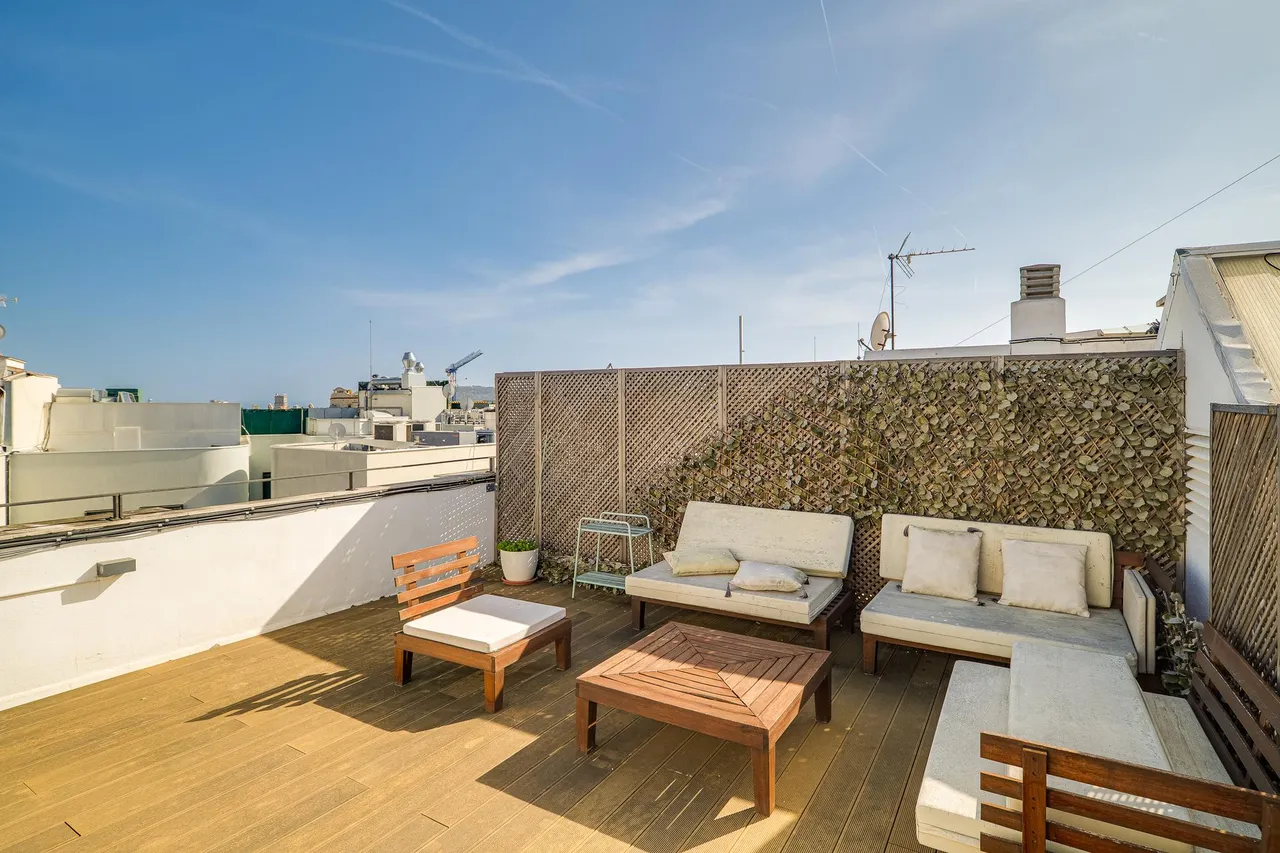 living - 85m² penthouse with 34m² terrace for sale in Eixample Right - gallery - 2