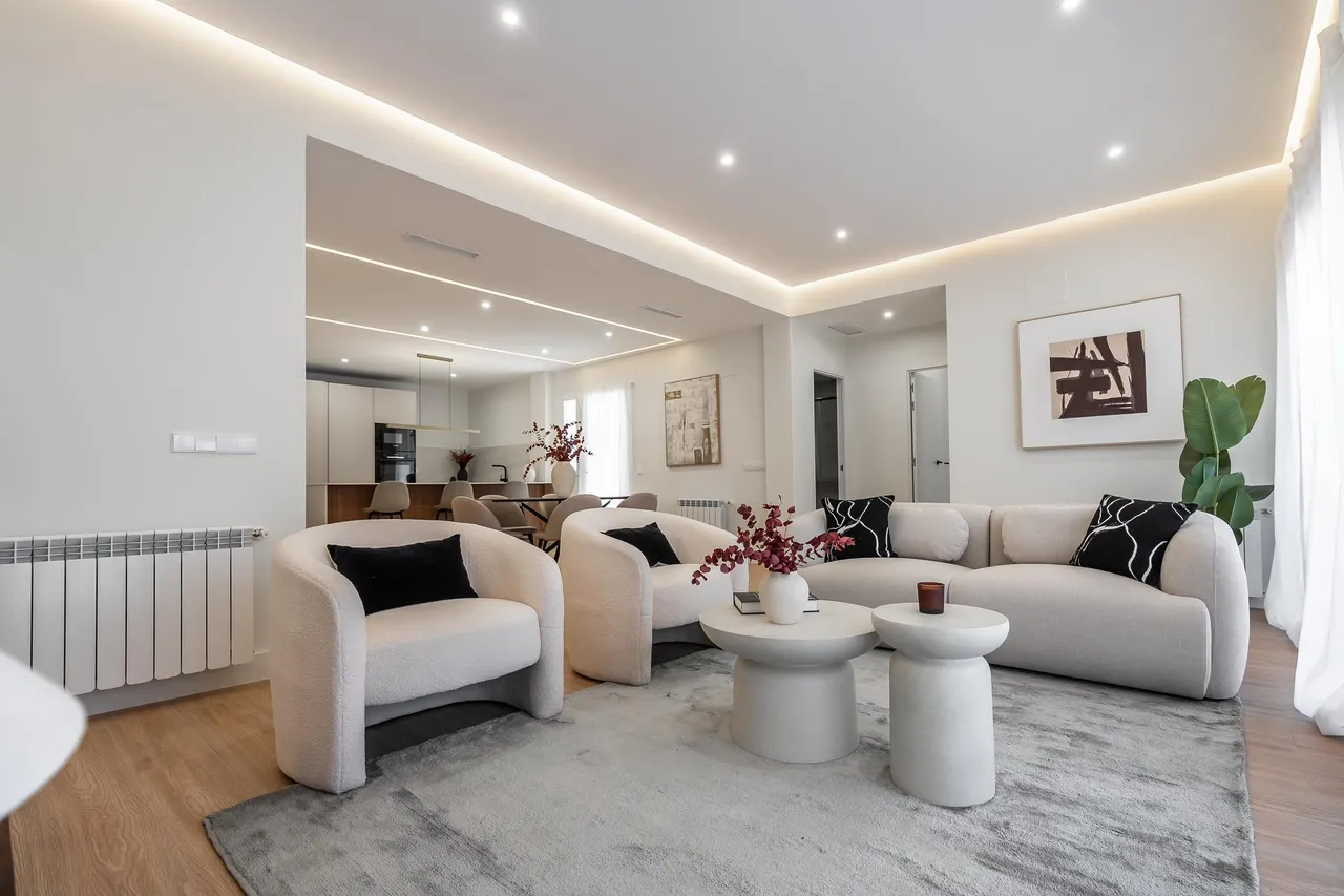 living - 159m² apartment for sale in Berruguete, Madrid - gallery - 3
