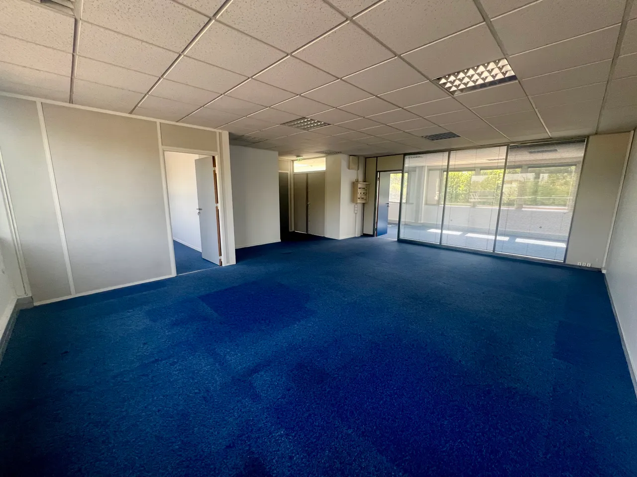 office - Offices For Rent - gallery - 4