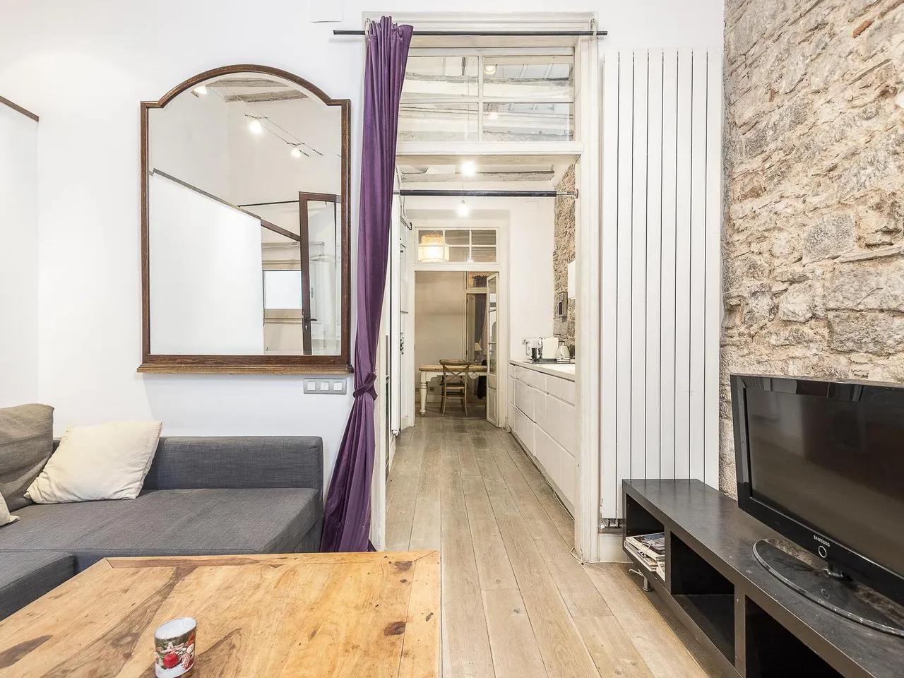 living - Piso de 85m² con 16m² terraza en venta en El Born - gallery - 7