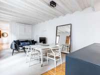 living - Piso de 101m² en venta en El Raval, Barcelona - gallery thumbnail - 5