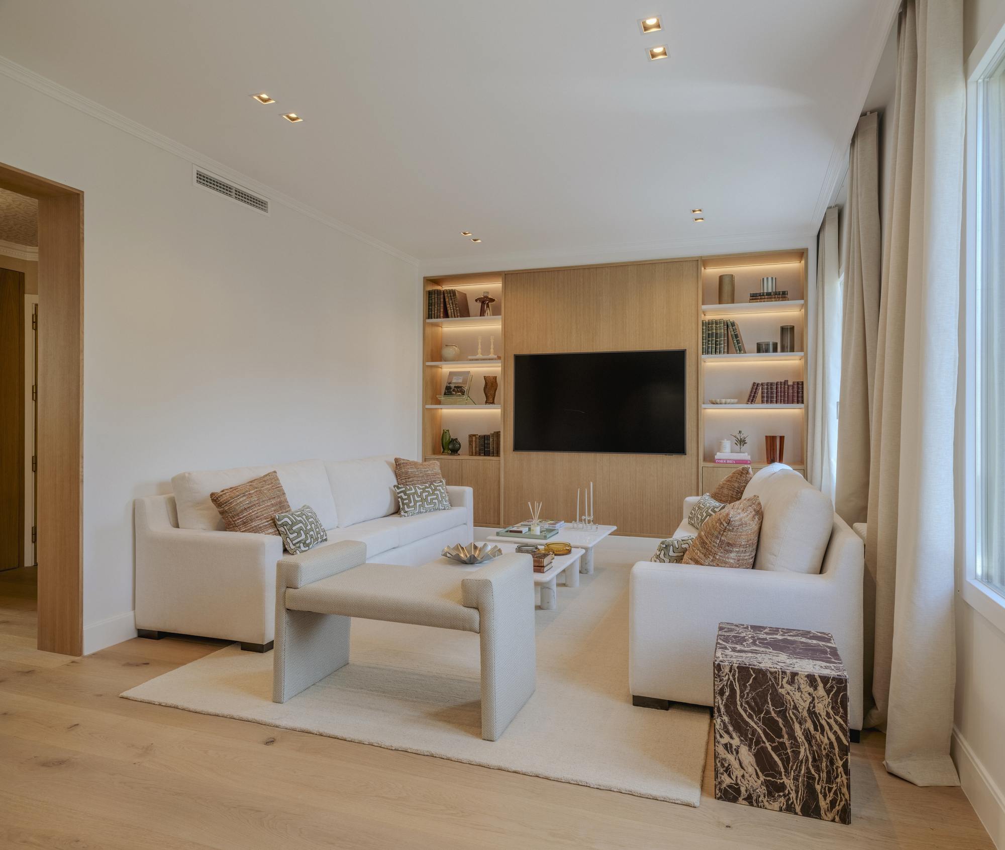 living - Piso de 187m² en venta en Goya, Madrid - gallery thumbnail - 4