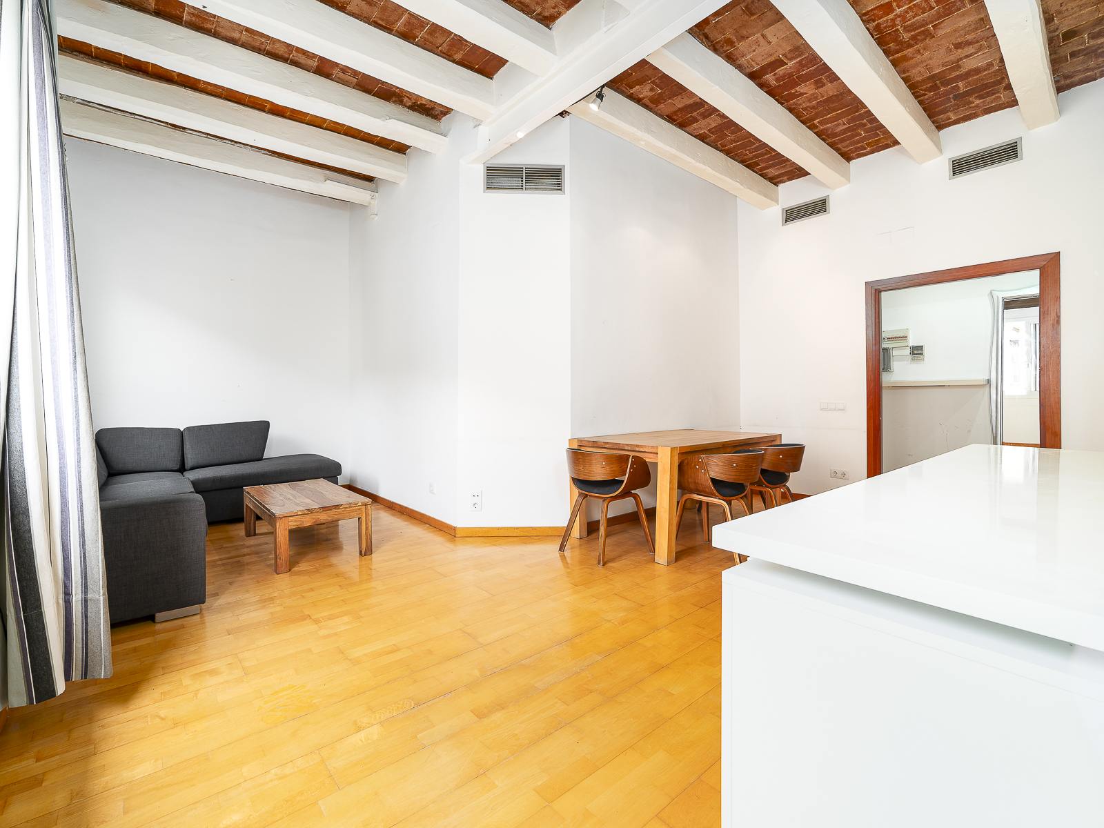 living - 68m² apartment for sale in Eixample Right, Barcelona - gallery thumbnail - 4
