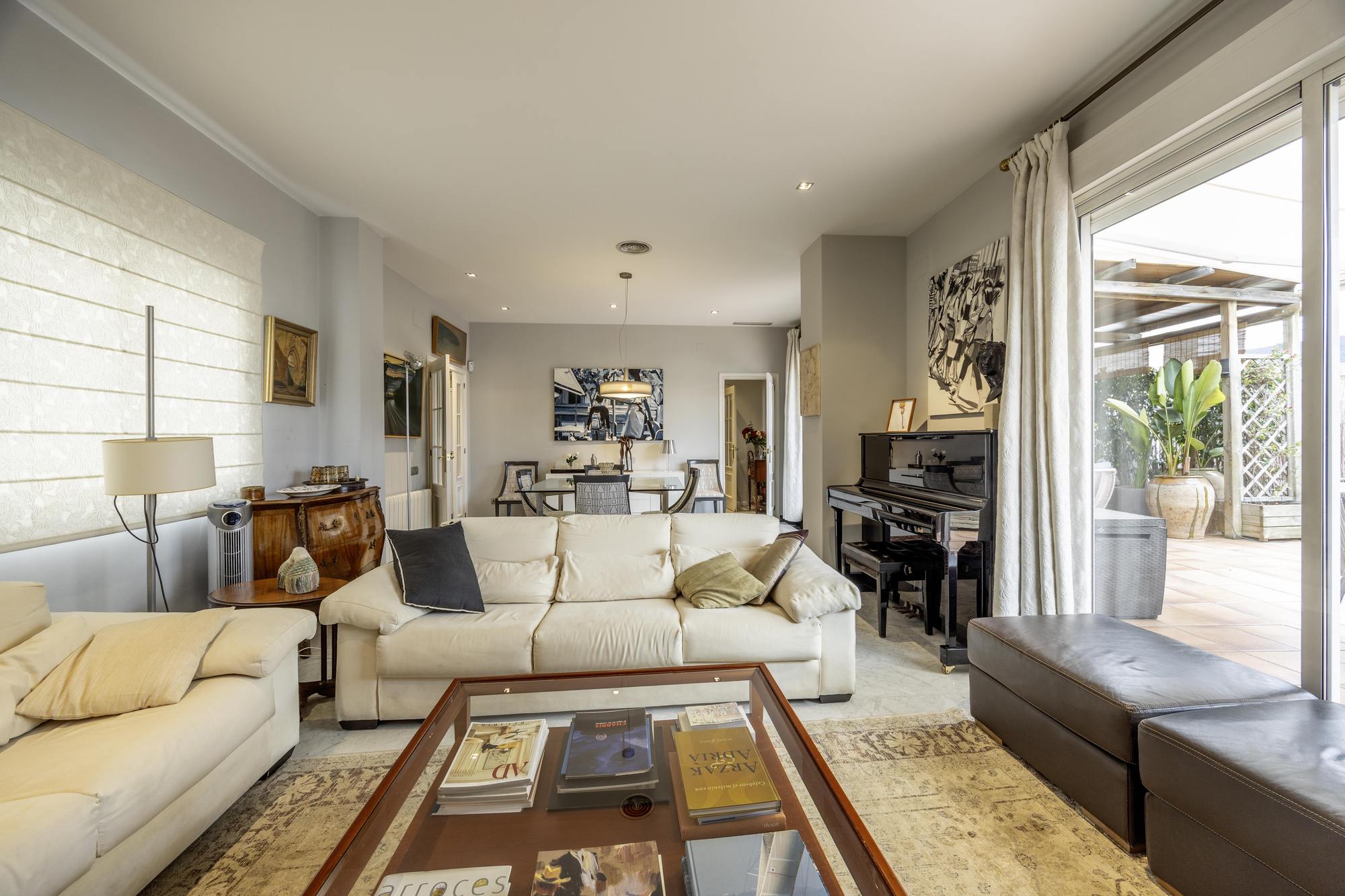 living - 223m² penthouse with 50m² terrace for sale in La Xerea - gallery thumbnail - 4