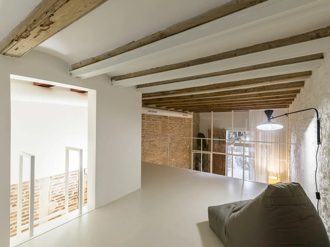 living - Piso de 85m² en venta en Eixample Derecho, Barcelona - gallery - 10
