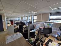 office - Bureaux À Louer - gallery thumbnail - 5