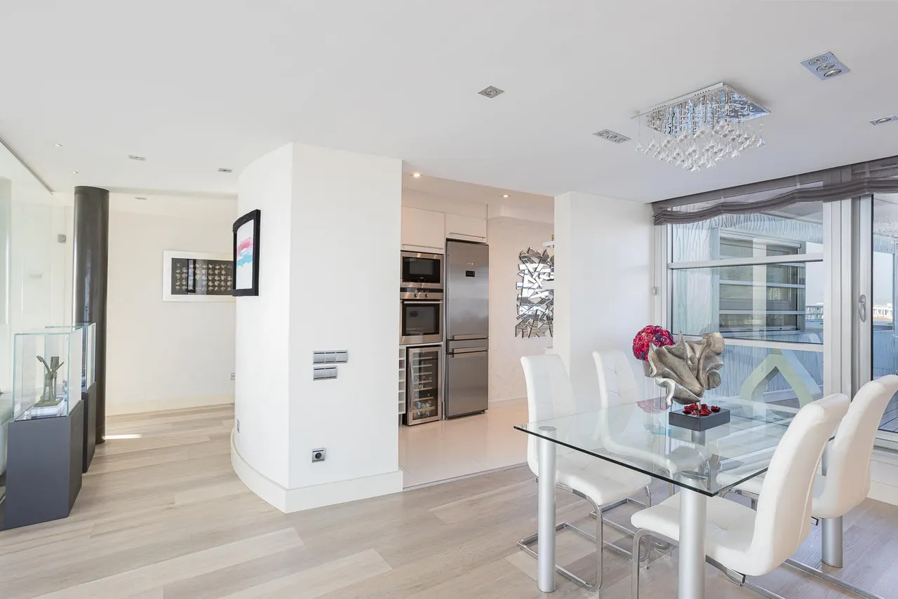 living - 175m² penthouse with 70m² terrace for sale in Poblenou - gallery - 10
