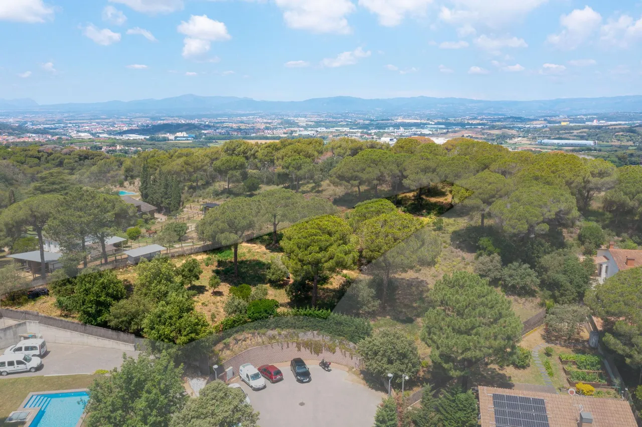 living - 2,258m² plot for sale in Vallromanes, Barcelona - gallery - 5