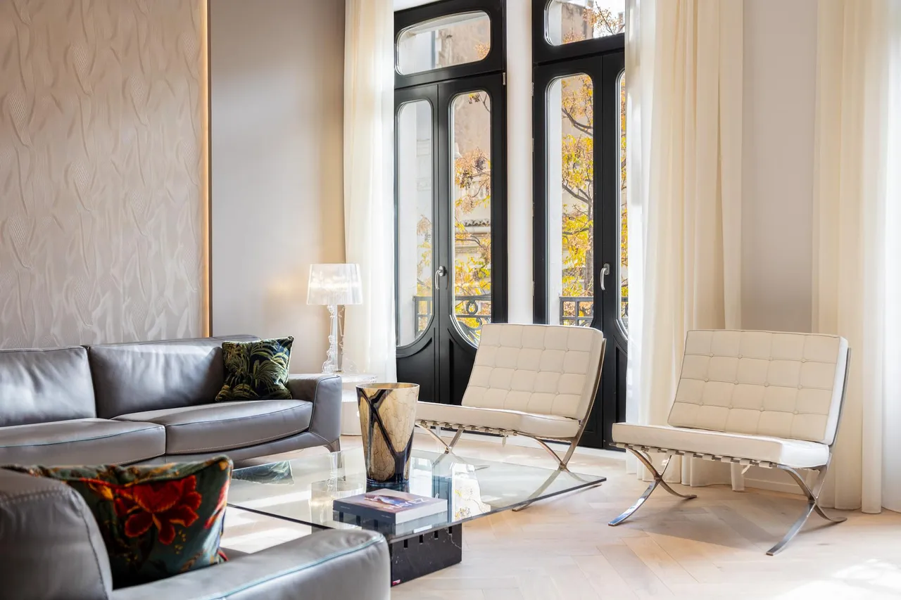 living - 330m² apartment for sale in El Pla del Remei, Valencia - gallery - 3