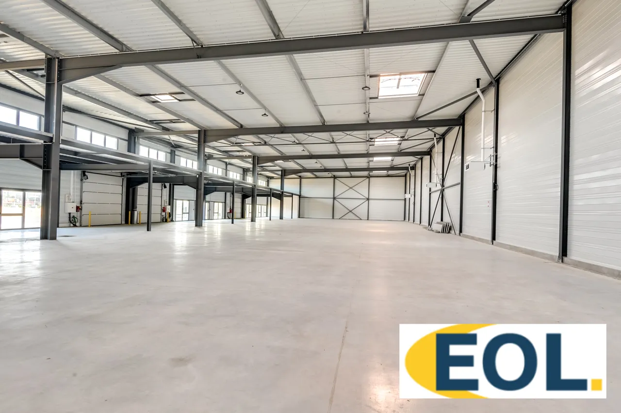 logistics - Light Industrial Premises / Offices For Rent - gallery - 7