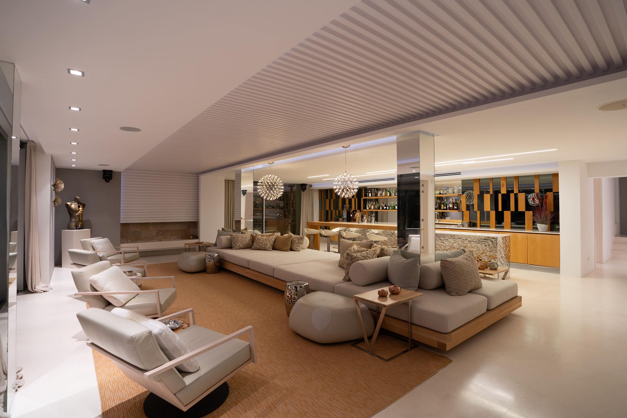 living - Casa / villa de 700m² en venta en Ibiza ciudad - gallery thumbnail - 5
