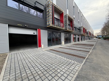 logistics - Light Industrial Premises / Offices For Rent - featured