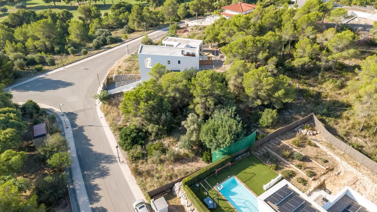 living - Parcela de 1,219m² en venta en Terramar, Barcelona - gallery - 6
