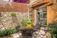 living - 196m² country house with 40m² garden for sale in Baix Empordà - gallery thumbnail - 5