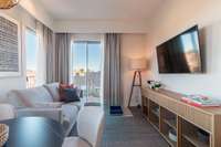 living - Piso de 120m² en alquiler en Arturo Soria, Madrid - gallery thumbnail - 3