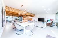 living - Casa / villa de 550m² en venta en Terramar, Barcelona - gallery thumbnail - 6