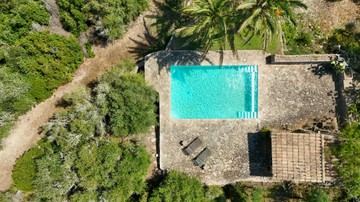 living - 510m² country house with 206,000m² garden for sale in Manacor - featured