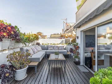 living - 43m² penthouse with 58m² terrace for sale in Poble Sec - featured