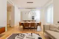 living - Piso de 258m² en alquiler en Recoletos, Madrid - gallery thumbnail - 1