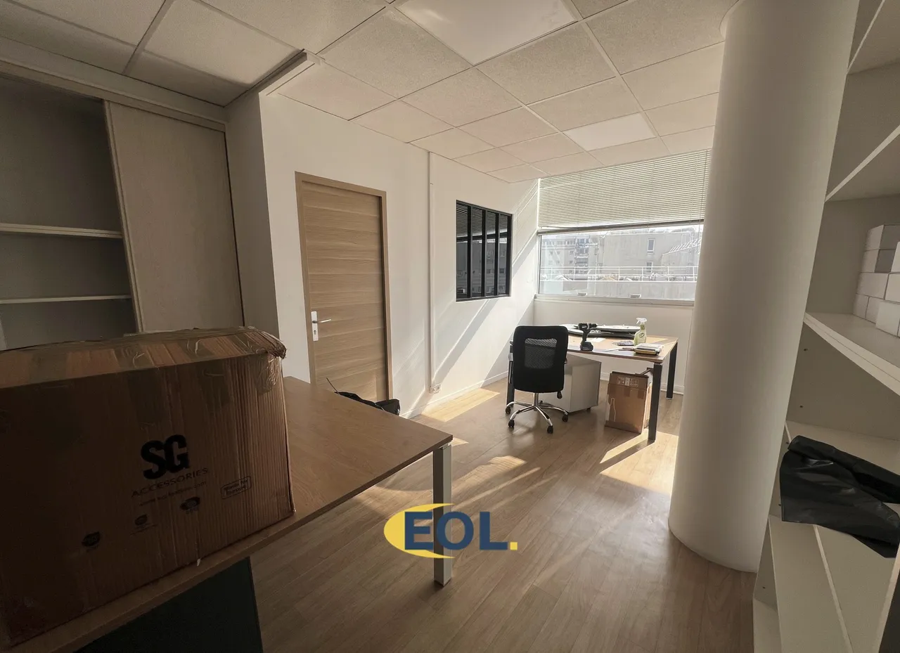 office - Offices For Rent - gallery - 9