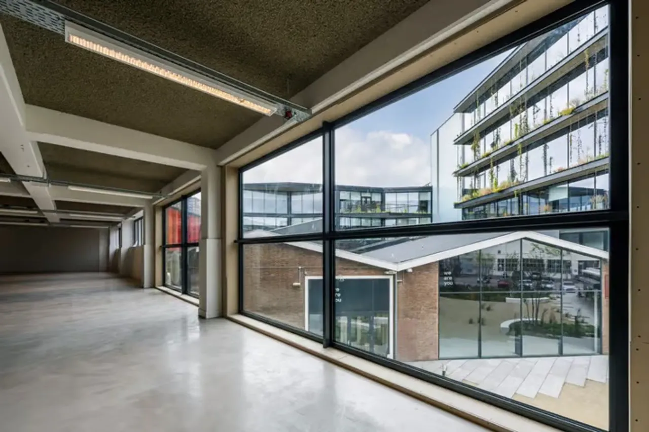 office - De Kauwgomballenfabriek - The Factory - Office - Dils - gallery - 5