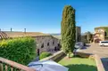 living - Casa rural de 309m² con 84m² de jardín en venta en Baix Empordà - gallery thumbnail - 1