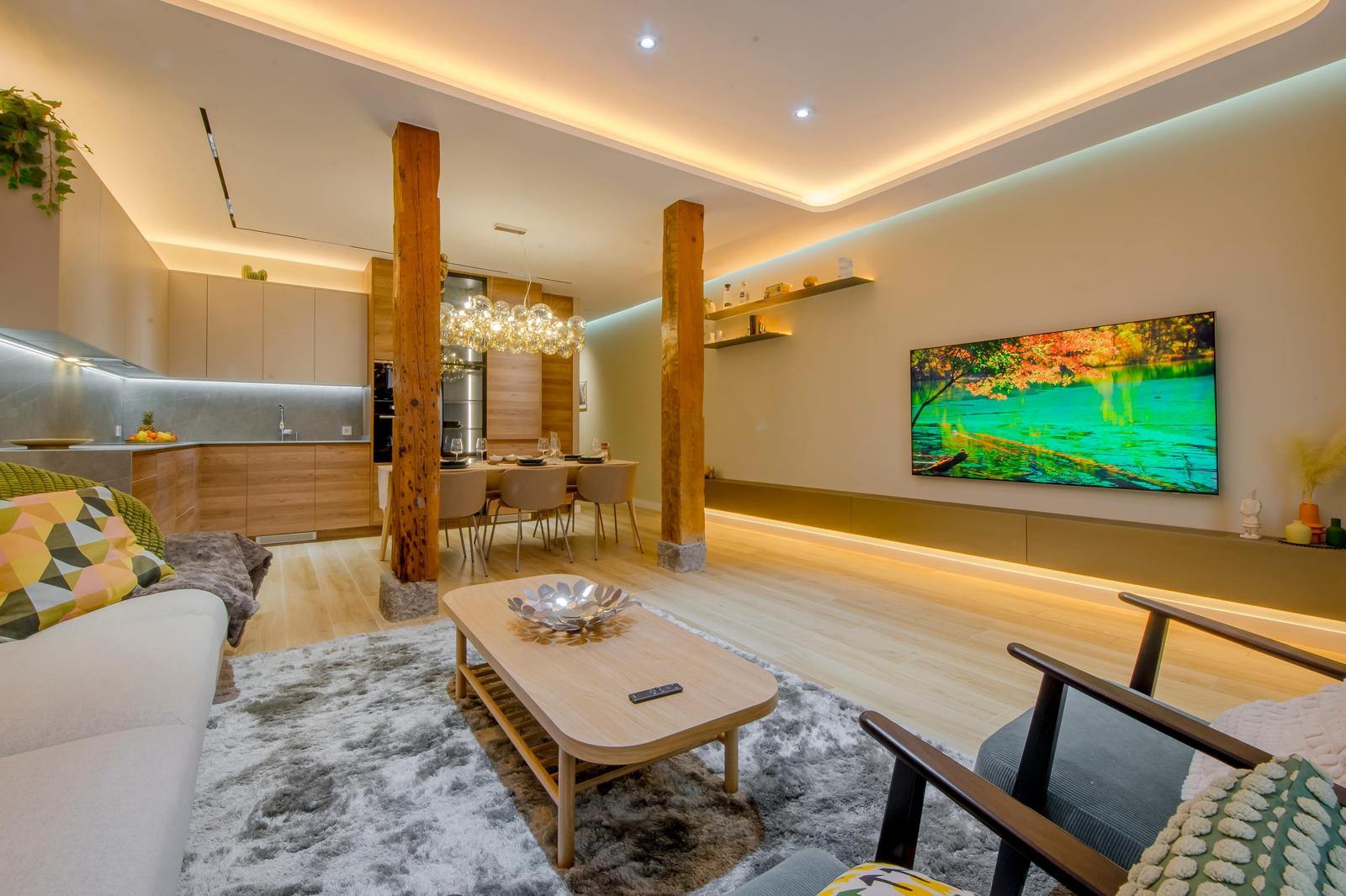 living - 113m² apartment for rent in Palacio, Madrid - gallery thumbnail - 4
