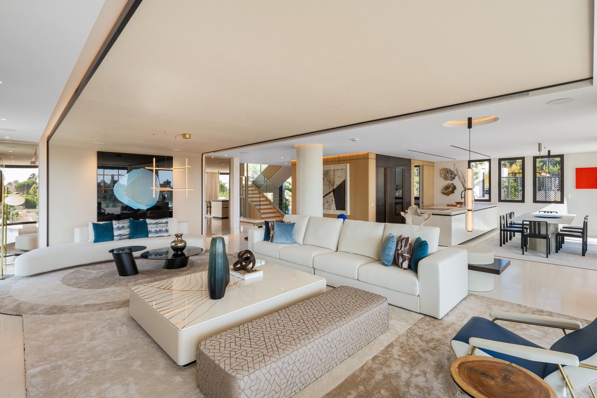 living - Casa / villa de 848m² con 392m² terraza en venta en Milla de Oro - gallery thumbnail - 5