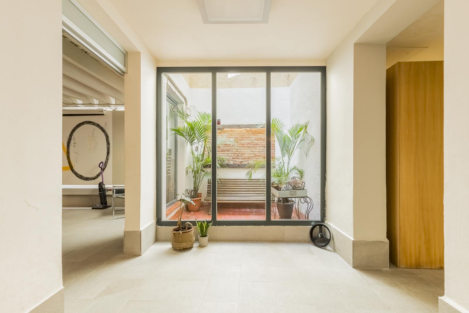 living - Loft de 250m² con 20m² terraza en venta en Gràcia - gallery thumbnail - 3